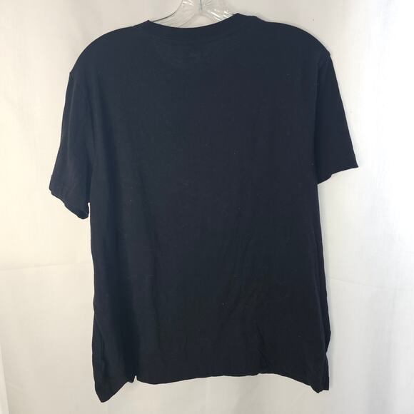 Old Navy Women's Black Graffic Holidays Tshirt  size Midium - Picture 5 of 6